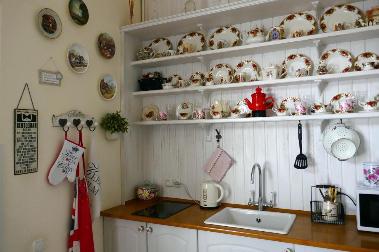 Romantic Apartment On Rynok Square With Air-Conditioning 리비프 외부 사진